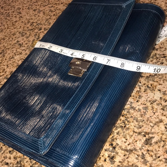 Kate Spade Handbag. - Picture 8 of 8